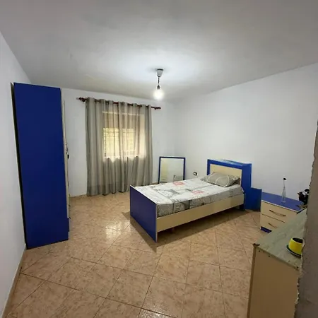 House In The Village 1 * Petrele