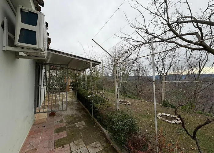 House In The Village 1 Villa Petrele
